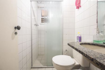 Apartamento à venda com 75m², 3 quartos e 1 vaga Apartamento à venda com 75m², 3 quartos e 1 vagaBanheiro Social