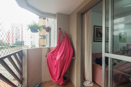 Apartamento à venda com 75m², 3 quartos e 1 vaga Apartamento à venda com 75m², 3 quartos e 1 vagaVaranda