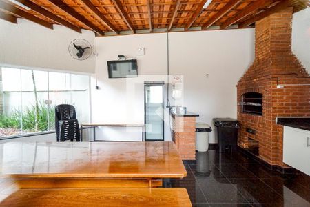 Apartamento à venda com 75m², 3 quartos e 1 vaga Apartamento à venda com 75m², 3 quartos e 1 vagaCondomínio - Churrasqueira