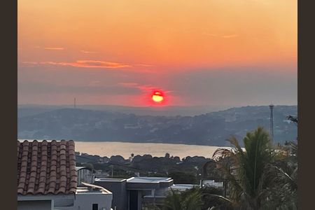 Casa de condomínio à venda com 350m², 4 quartos e 4 vagas