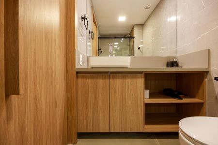 Studio para alugar com 27m², 0 quarto e sem vaga Studio para alugar com 27m², 0 quarto e sem vagaBanheiro