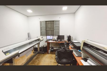 Casa à venda com 260m², 2 quartos e 3 vagasQuarto 2