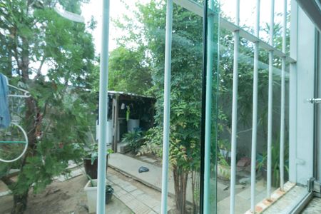 Casa à venda com 318m², 4 quartos e 3 vagasVista do Quarto 2