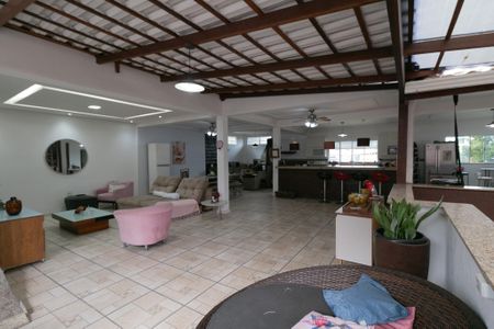 Casa à venda com 318m², 4 quartos e 3 vagasCobertura - Sala/cozinha