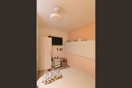 Casa à venda com 318m², 4 quartos e 3 vagasQuarto