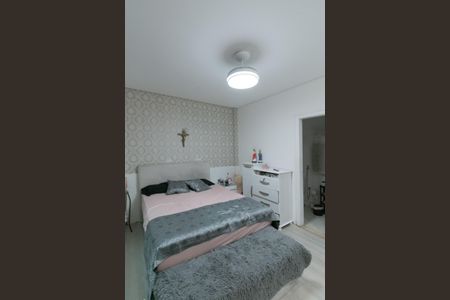 Casa à venda com 318m², 4 quartos e 3 vagasQuarto 2