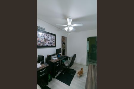 Casa à venda com 318m², 4 quartos e 3 vagasEscritório