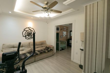 Casa à venda com 318m², 4 quartos e 3 vagasSala