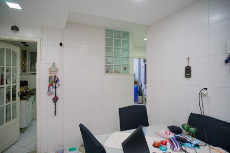Apartamento à venda com 100m², 3 quartos e sem vagaCozinha