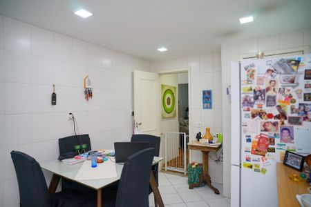 Apartamento à venda com 100m², 3 quartos e sem vagaCozinha