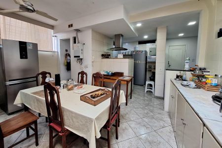 Apartamento à venda com 100m², 3 quartos e sem vagaCozinha