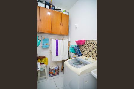 Apartamento à venda com 100m², 3 quartos e sem vagaÁrea de Serviço