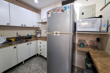 Apartamento à venda com 100m², 3 quartos e sem vagaCozinha