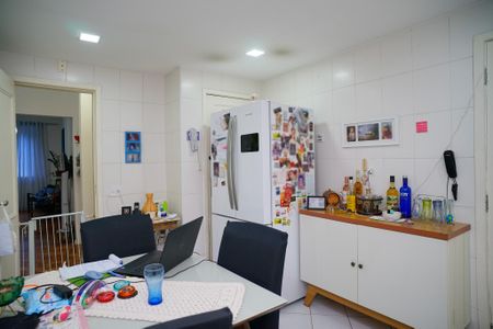 Apartamento à venda com 100m², 3 quartos e sem vagaCozinha