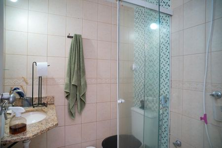 Apartamento à venda com 100m², 3 quartos e sem vagaBanheiro de Serviço