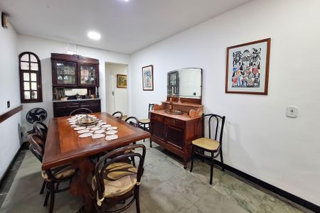 Apartamento à venda com 100m², 3 quartos e sem vagaCopa