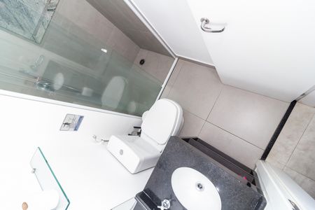 Studio para alugar com 24m², 1 quarto e 1 vaga Studio para alugar com 24m², 1 quarto e 1 vagaBanheiro