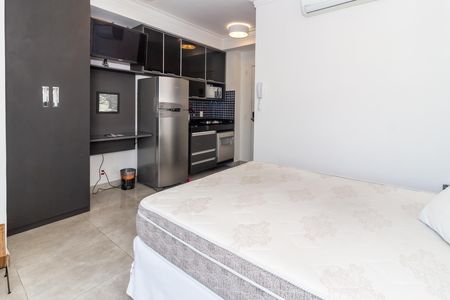 Studio para alugar com 24m², 1 quarto e 1 vaga Studio para alugar com 24m², 1 quarto e 1 vagaStudio