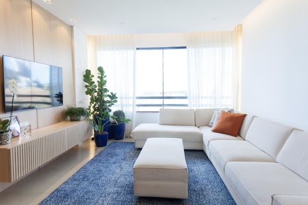Apartamento à venda com 103m², 2 quartos e 2 vagasSala de TV