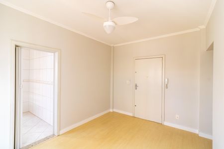 Apartamento à venda com 39m², 1 quarto e sem vagaSala