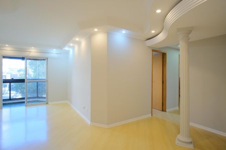 Apartamento à venda com 82m², 3 quartos e 1 vagaSala