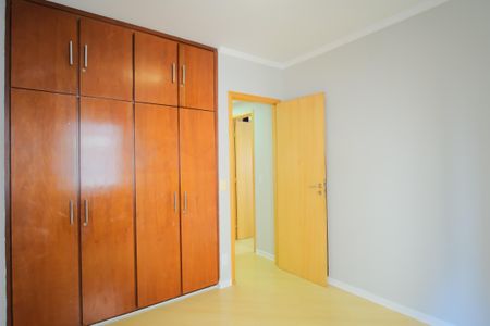 Apartamento à venda com 82m², 3 quartos e 1 vagaQuarto 2