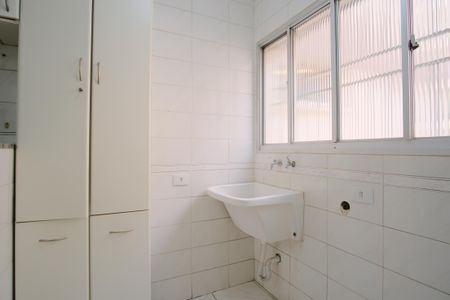 Apartamento à venda com 82m², 3 quartos e 1 vagaÁrea de Serviço