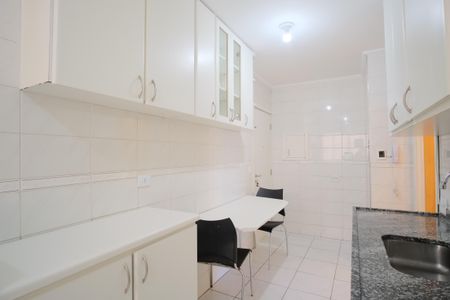 Apartamento à venda com 82m², 3 quartos e 1 vagaCozinha