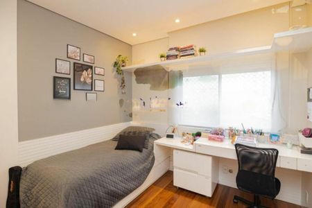 Apartamento à venda com 207m², 4 quartos e 4 vagas