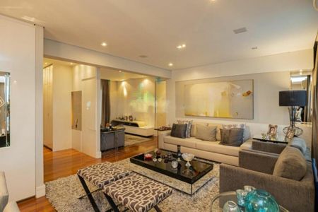 Apartamento à venda com 207m², 4 quartos e 4 vagas