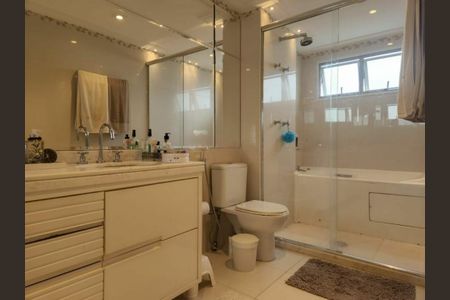Apartamento à venda com 207m², 4 quartos e 4 vagas