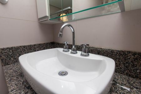 Apartamento à venda com 90m², 3 quartos e 1 vagaBanheiro 