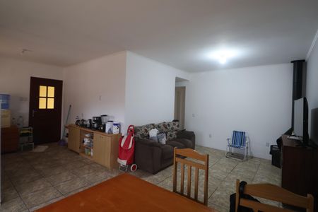 Casa à venda com 156m², 4 quartos e 4 vagasSala
