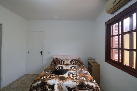 Casa à venda com 156m², 4 quartos e 4 vagasSuite