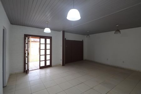 Casa à venda com 156m², 4 quartos e 4 vagasSala/Cozinha Casa 2