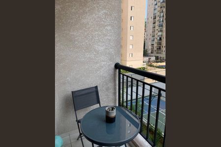 Apartamento à venda com 64m², 3 quartos e sem vagaFoto 03