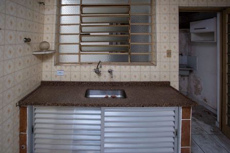 Casa à venda com 304m², 3 quartos e 4 vagasCozinha Casa 2