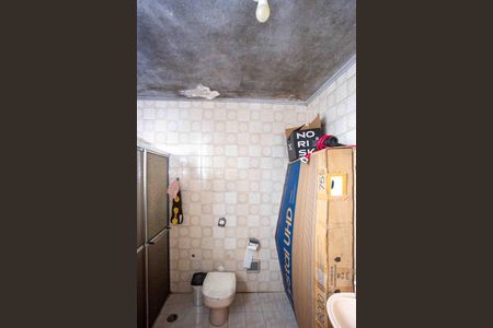 Casa à venda com 304m², 3 quartos e 4 vagasBanheiro da Suíte