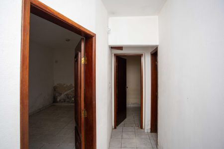 Casa à venda com 304m², 3 quartos e 4 vagasCorredor