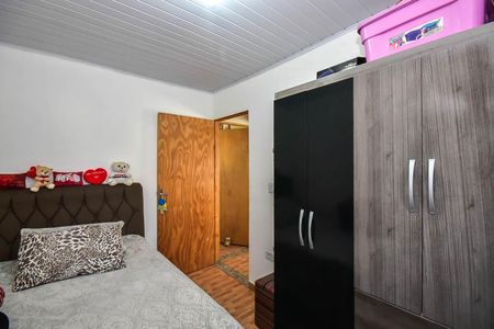 Casa à venda com 143m², 5 quartos e 2 vagasQuarto 1 da Casa 3