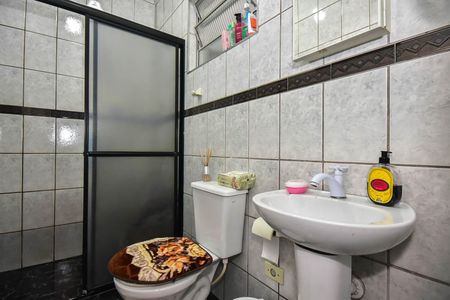 Casa à venda com 143m², 5 quartos e 2 vagasBanheiro da Casa 2