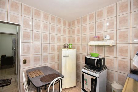 Casa à venda com 143m², 5 quartos e 2 vagasCozinha da Casa 1