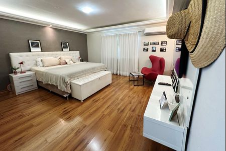 Casa de condomínio para alugar com 566m², 3 quartos e 6 vagasSuíte 1