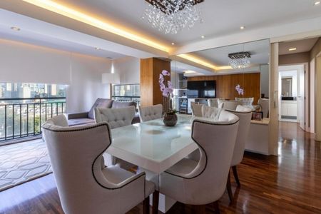 Sala de apartamento à venda com 3 quartos, 180m² em Água Branca, São Paulo