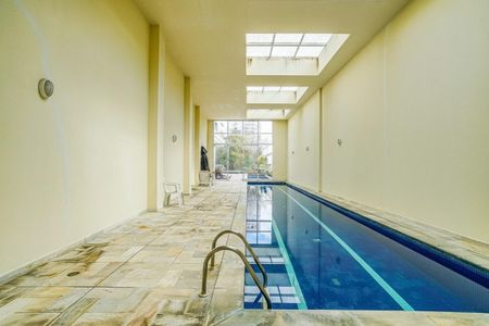 Apartamento à venda com 180m², 3 quartos e 2 vagasPiscina