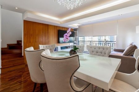 Sala de apartamento à venda com 3 quartos, 180m² em Água Branca, São Paulo