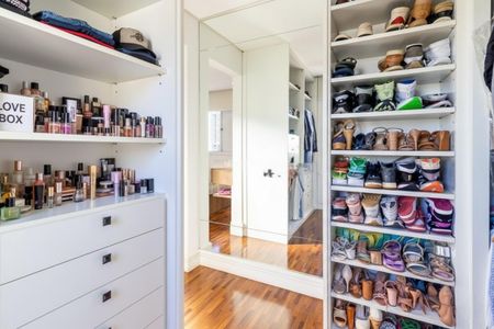 Apartamento à venda com 180m², 3 quartos e 2 vagasCloset