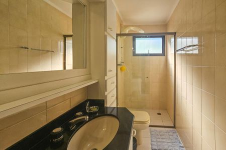 Apartamento para alugar com 144m², 3 quartos e 1 vagaBanheiro da suíte