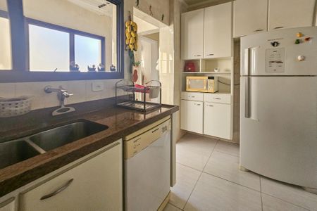 Apartamento para alugar com 144m², 3 quartos e 1 vagaCozinha