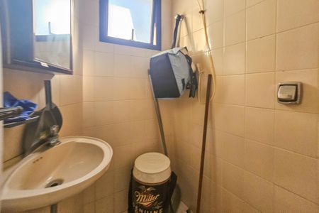 Apartamento para alugar com 144m², 3 quartos e 1 vagaBanheiro de Serviço